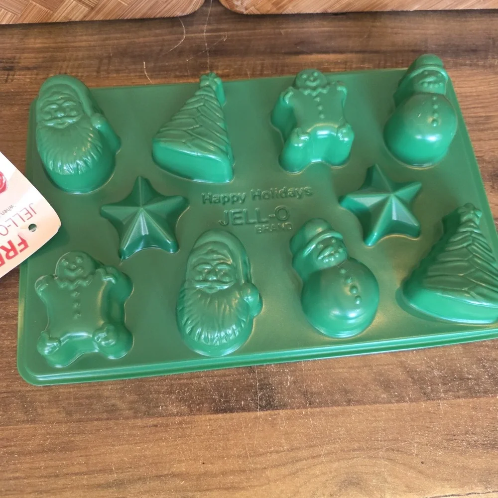 Jell-O Jigglers Mold Christmas Holiday Lot of 2 Vintage Green Santa Tree‎